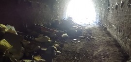 Túneles casi inransitables por escombreras